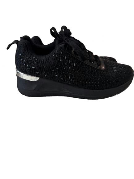 Athletic & Sneakers Black